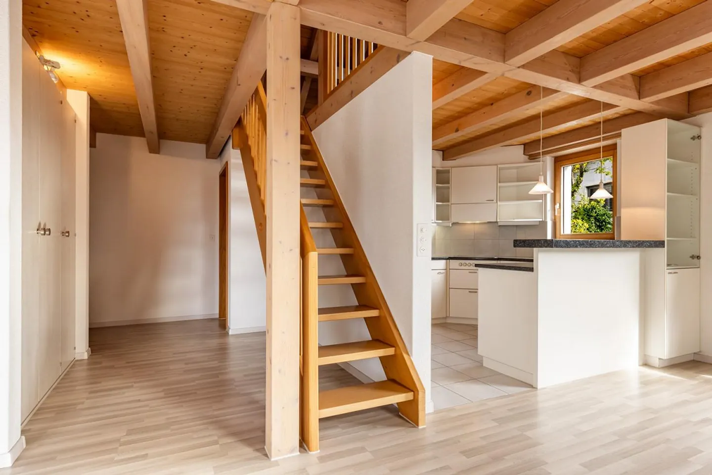 3.5 Room Attic Apartment with Gallery in Steffisburg (Thun) - Photo 7 of 13