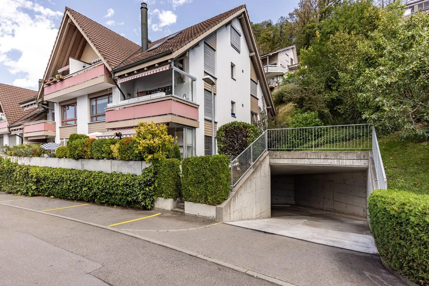 3.5 Room Attic Apartment with Gallery in Steffisburg (Thun) - Photo 13 of 13