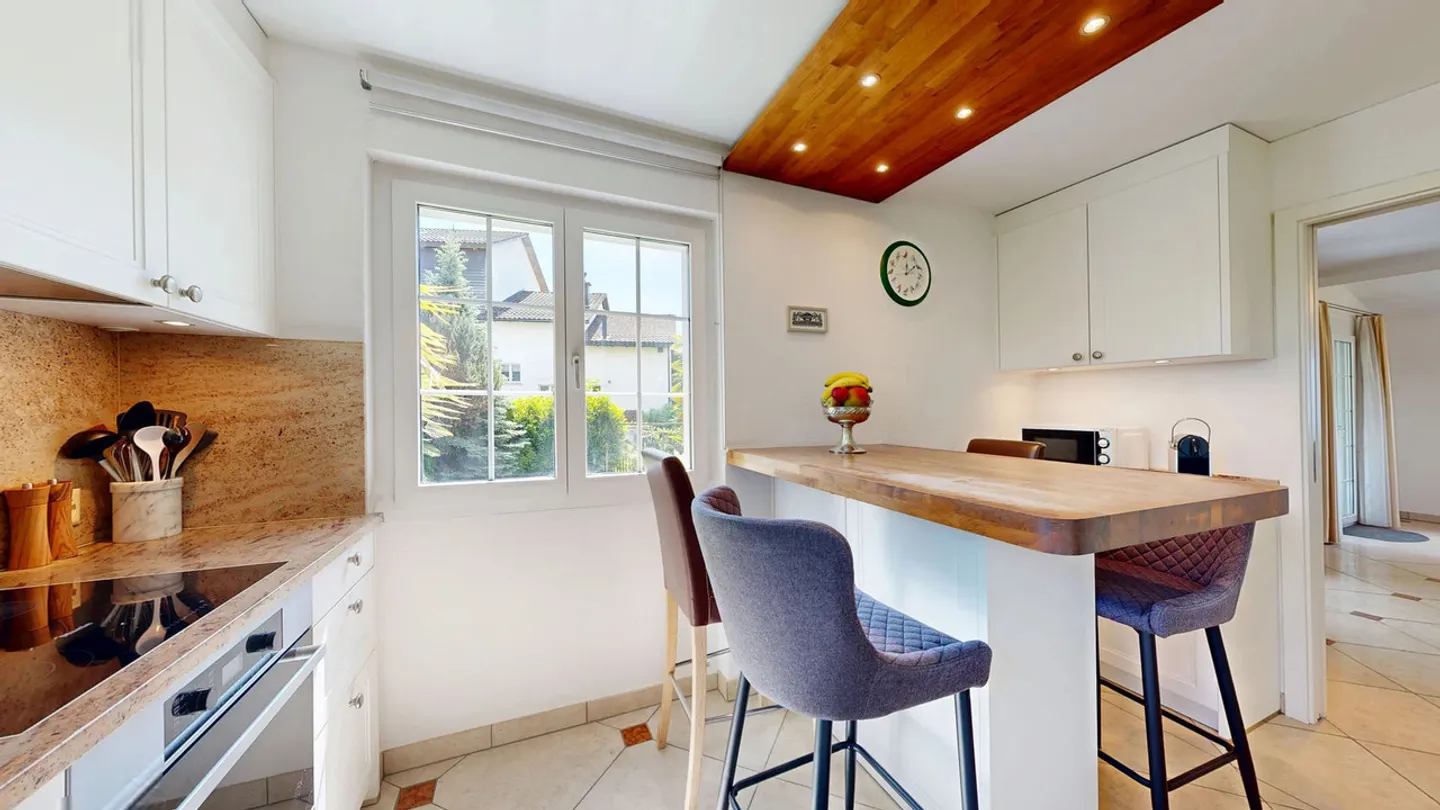 Dreamy 6.5-room single-family house with double garage - Photo 3 of 29