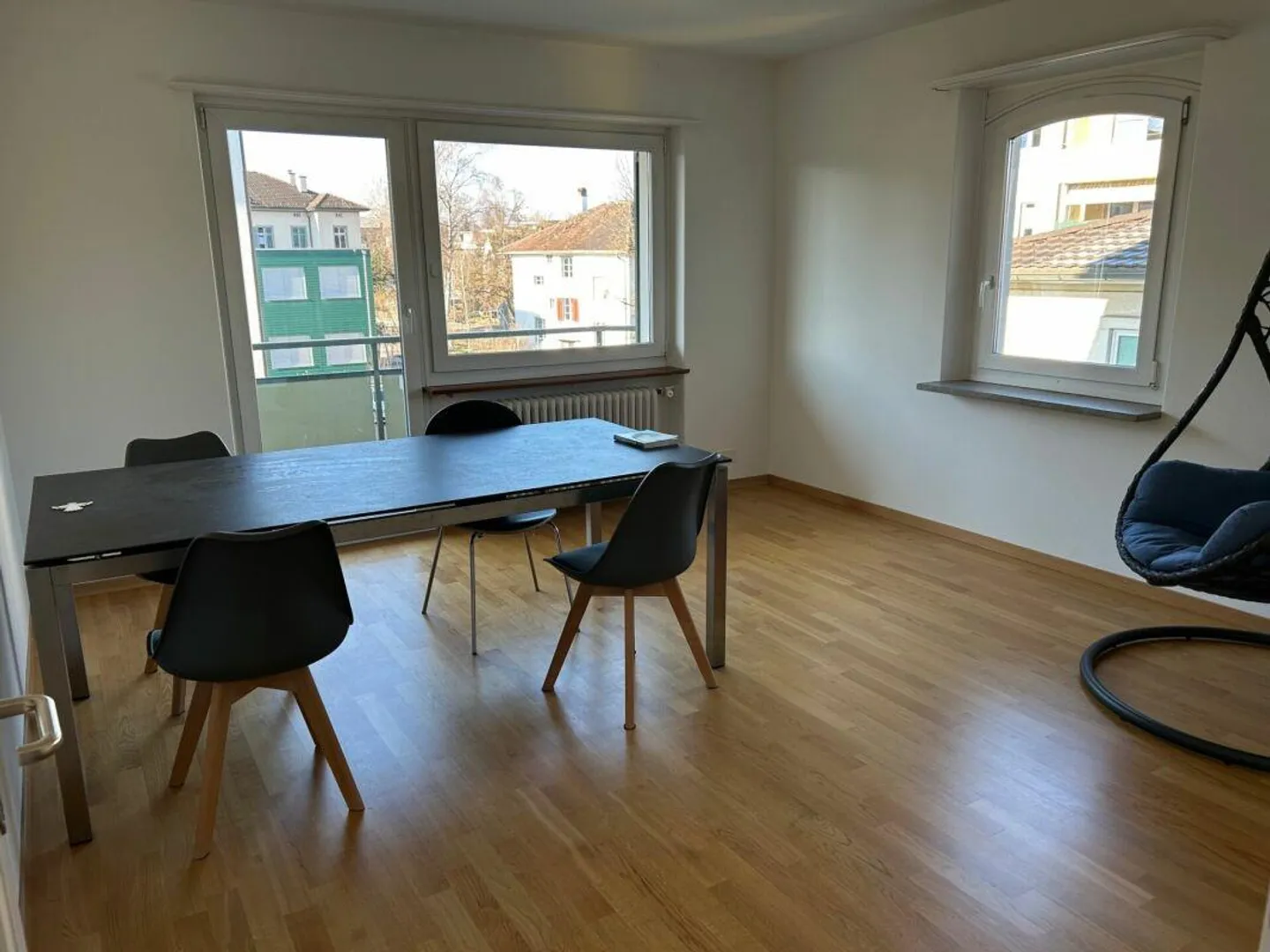 Charmante 4.5-Zimmer-Wohnung an ruhiger Lage - Foto 1 von 6