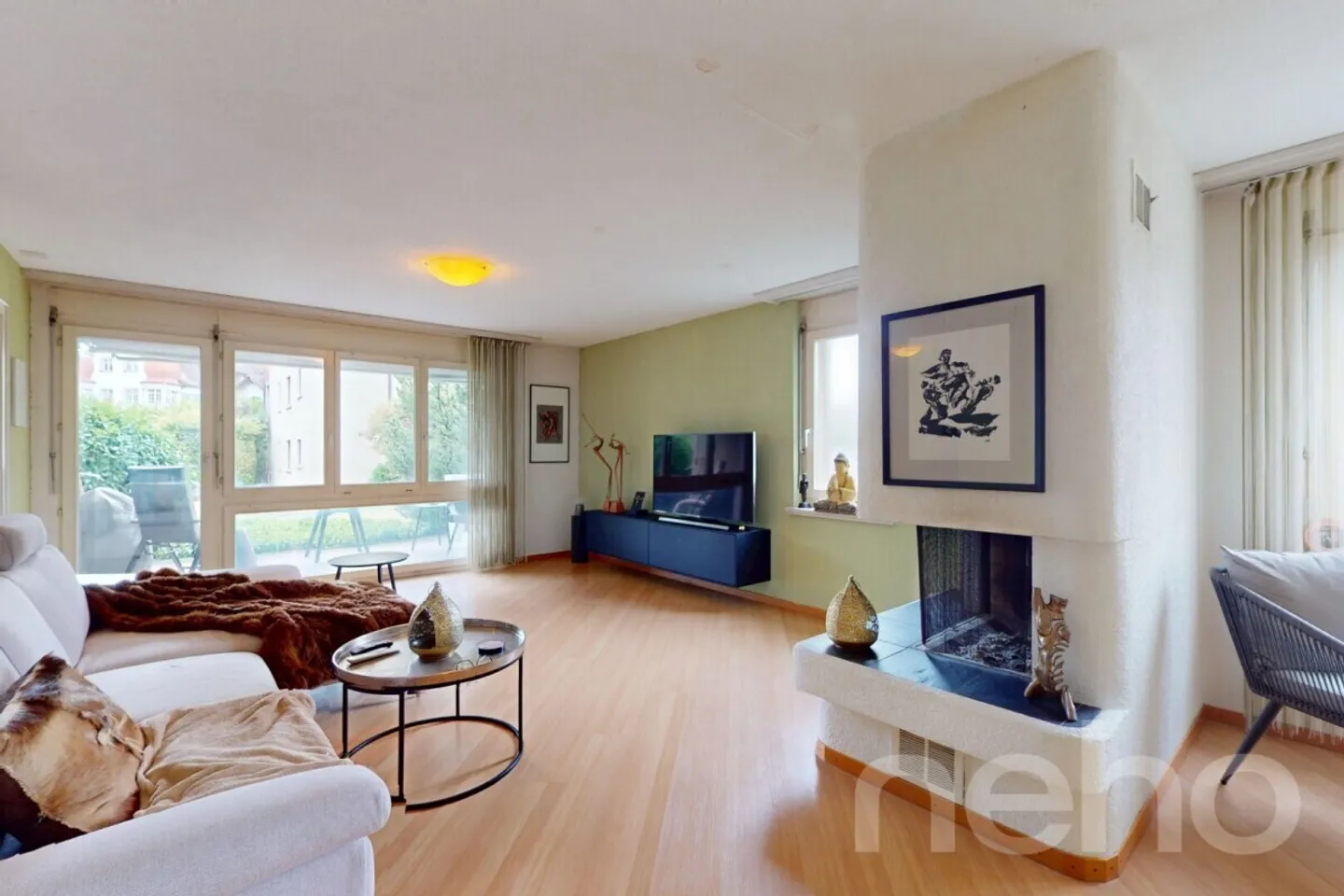 Living enjoyment with style - 4.5-room apartment with fireplace, terrace & loggia - Photo 3 of 11