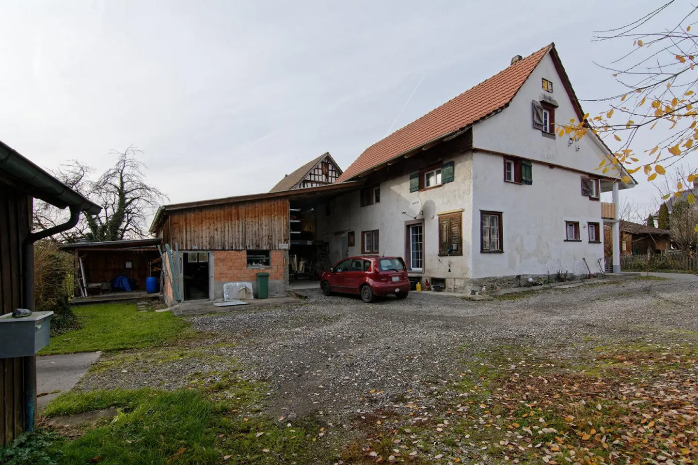 Proprietà in vendita a breve con capanno / laboratorio (oggetto di ristrutturazione) - Foto 1 di 3