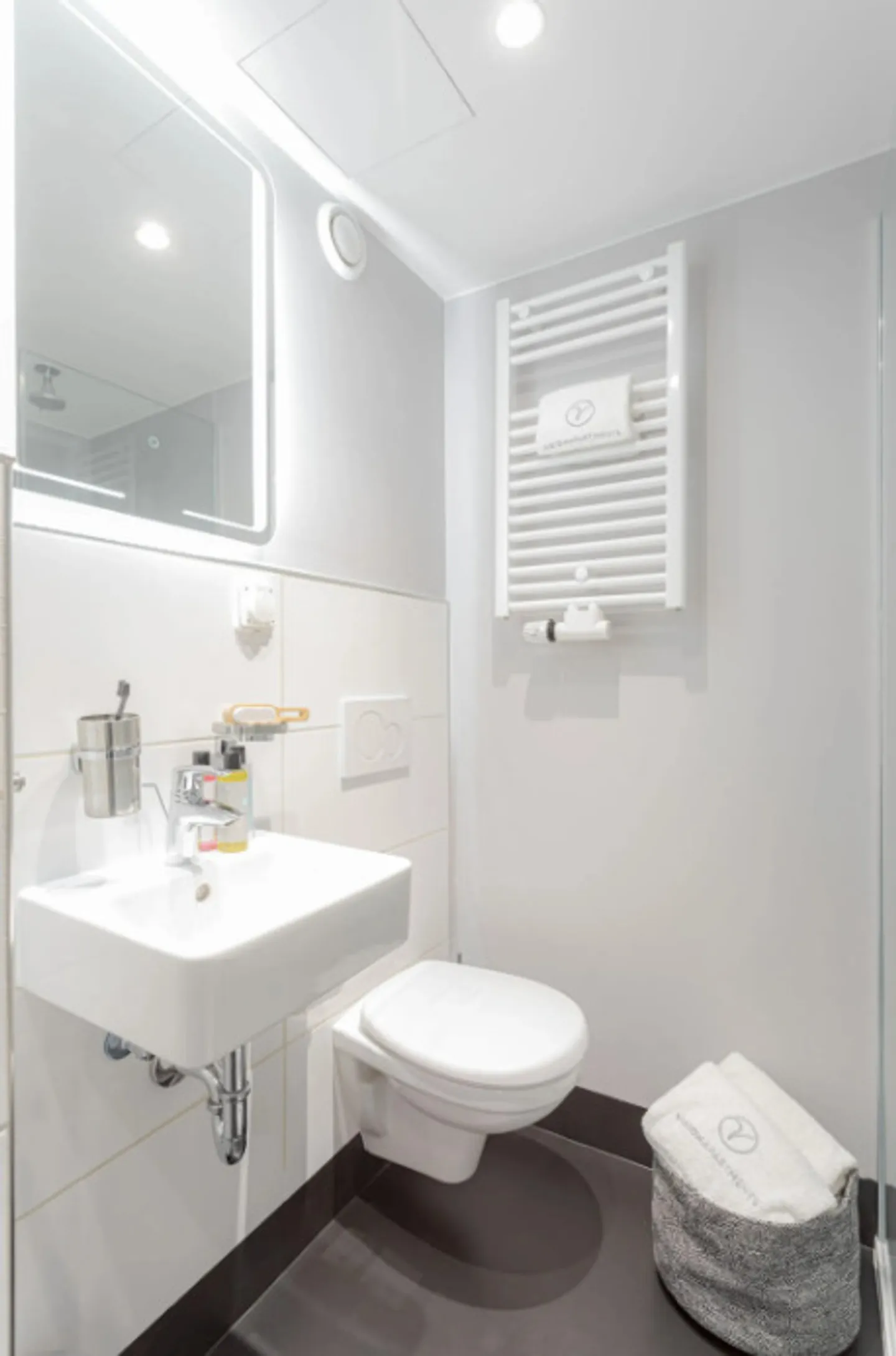 Studio meublé (15 m²) dans un emplacement central à Lucerne – à partir de 3 mois - Photo 5 sur 5
