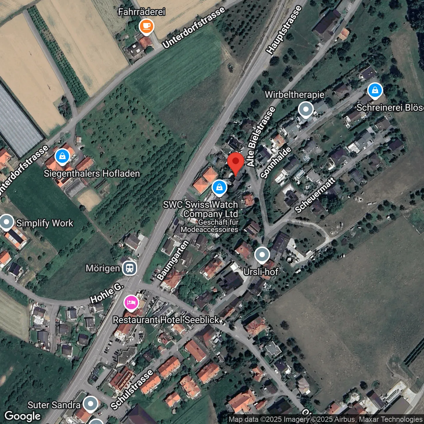 4.5-Room Mid-Terrace House with Lake View and Lots of Potential - Photo 22 of 22