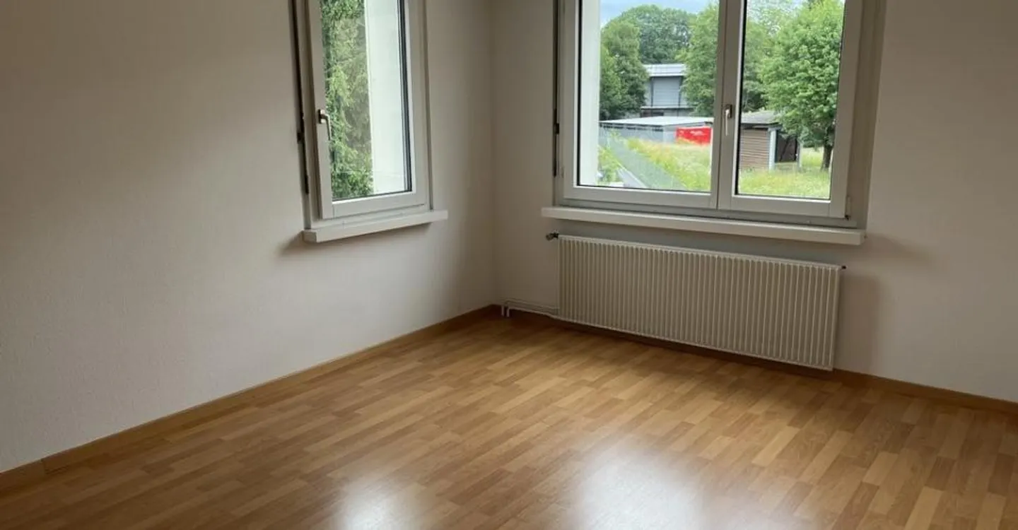 Spacious, family-friendly apartment in a quiet location - Photo 6 of 11