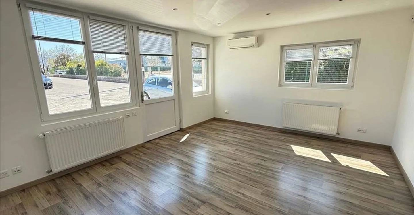 Office space for rent - Photo 13 of 13