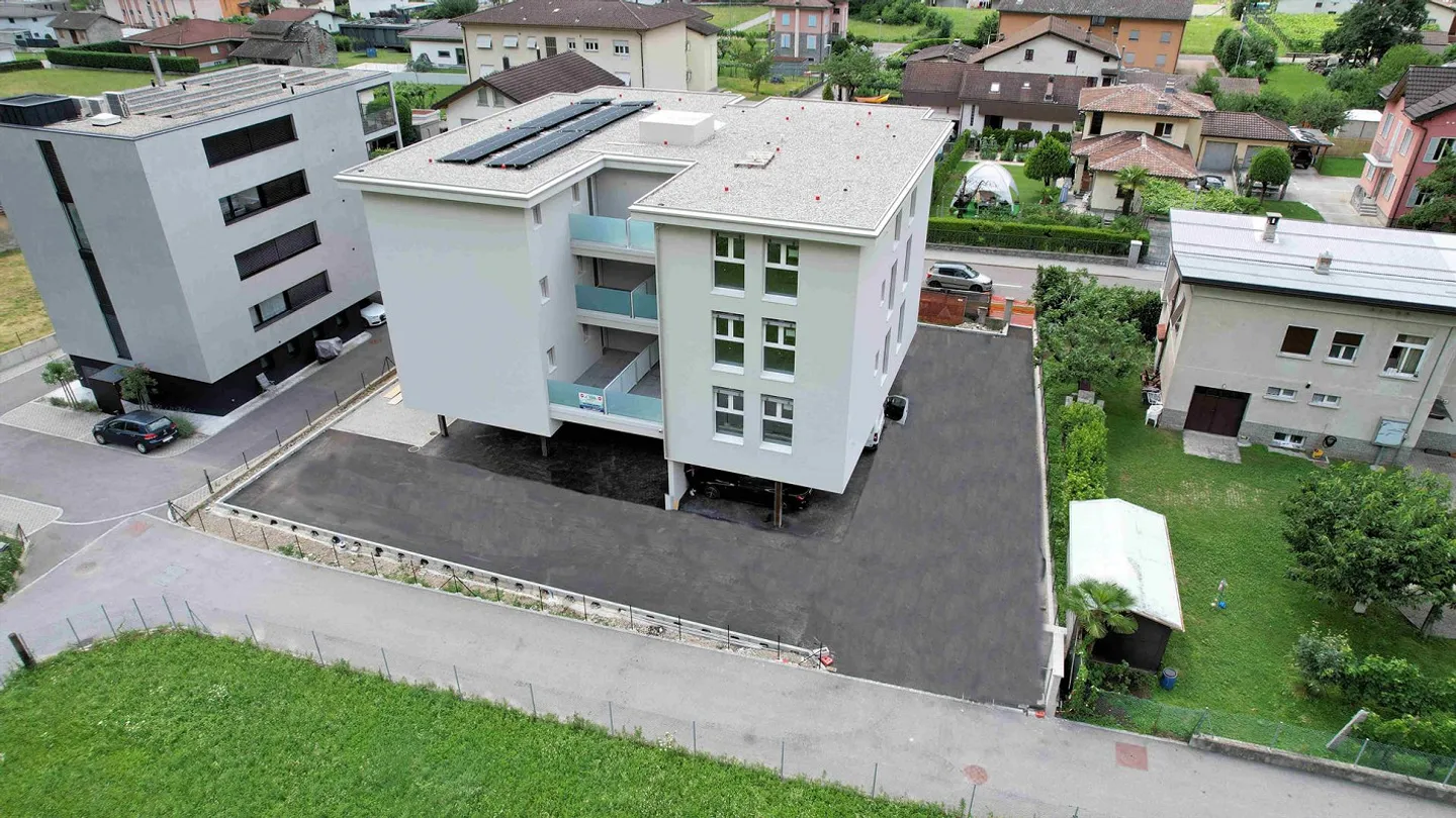 Bel appartement avec terrasse dans un emplacement stratégique - Photo 3 sur 11