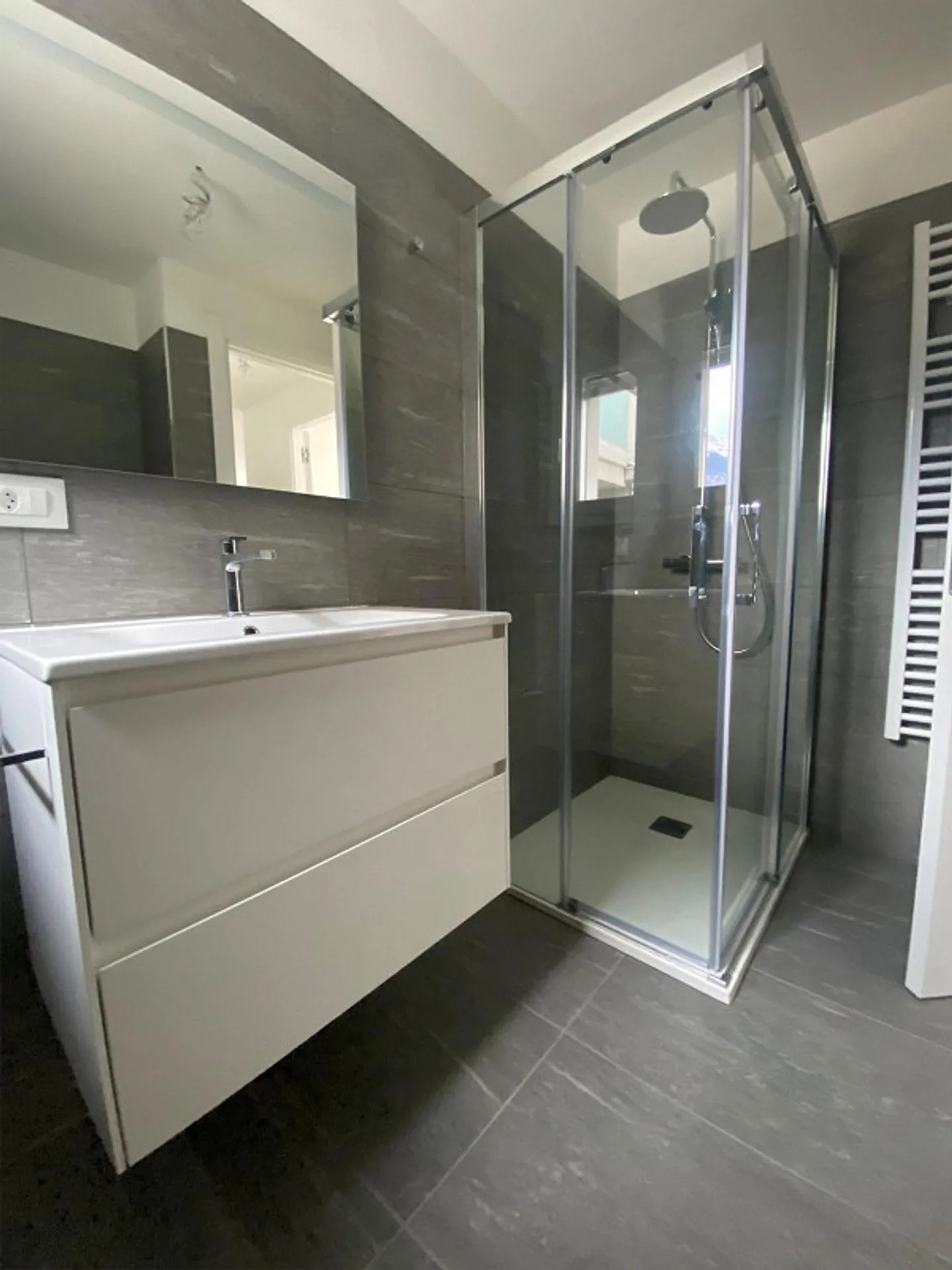 Bel appartement avec terrasse dans un emplacement stratégique - Photo 10 sur 11