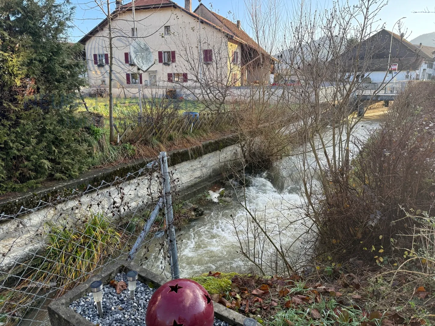 Gebäude mit hohem Renovierungspotenzial und ideal gelegen - Foto 13 von 28