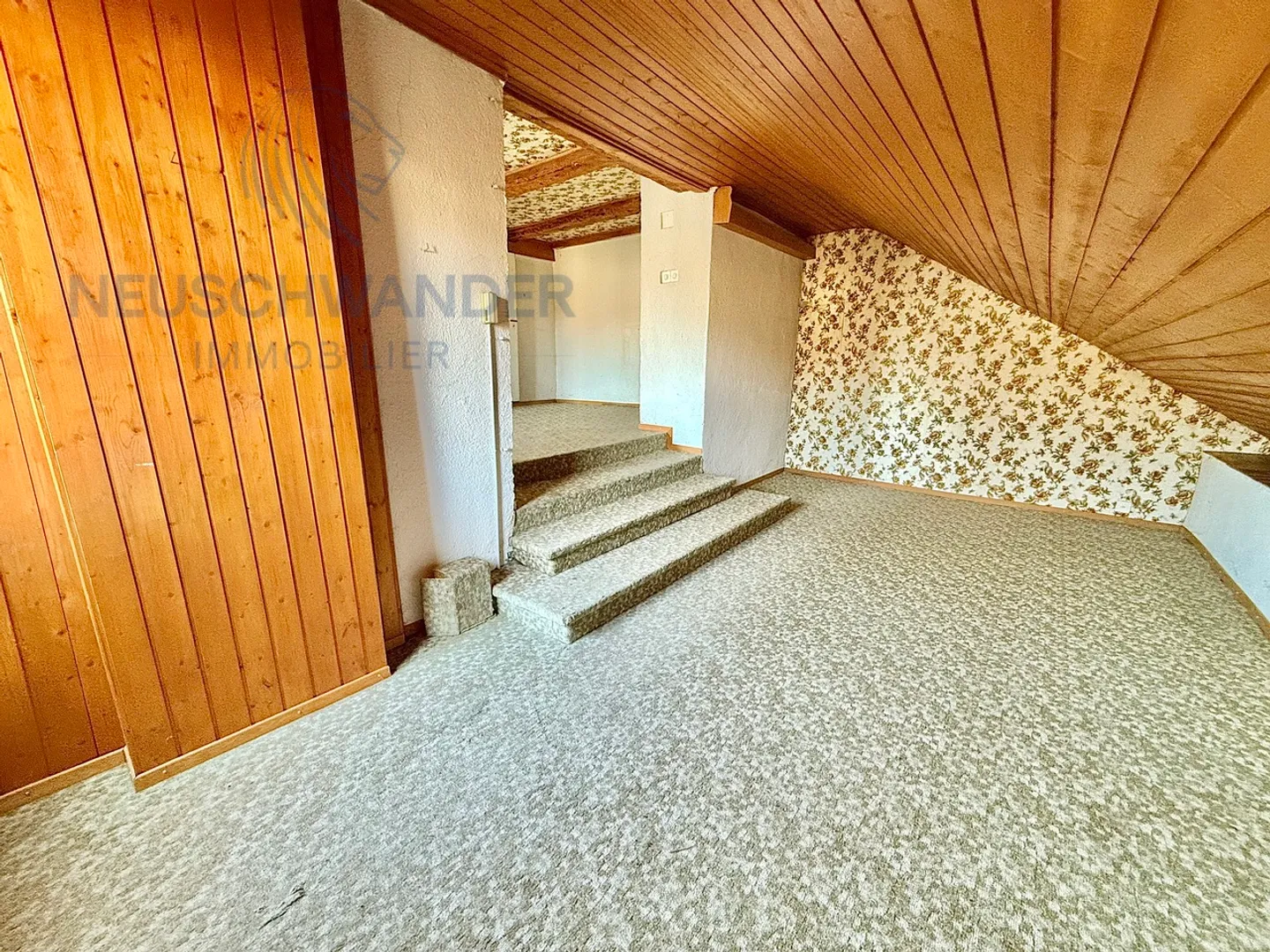 Gebäude mit hohem Renovierungspotenzial und ideal gelegen - Foto 16 von 28