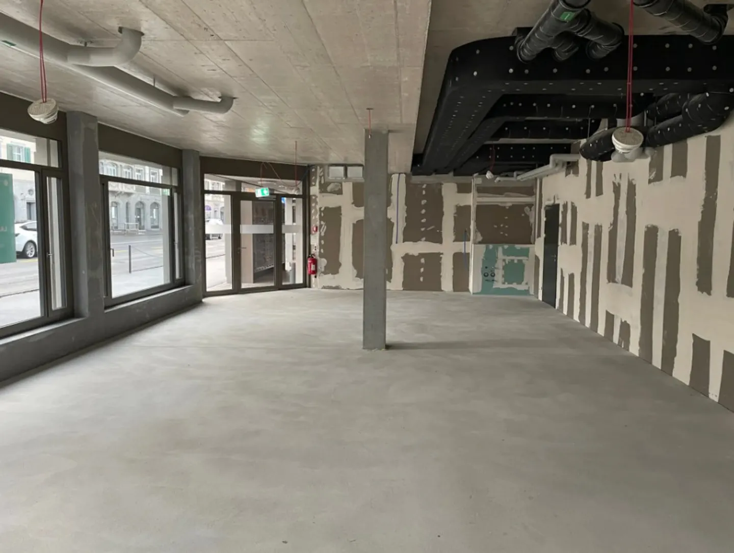 Versatile Commercial Space - Photo 2 of 4