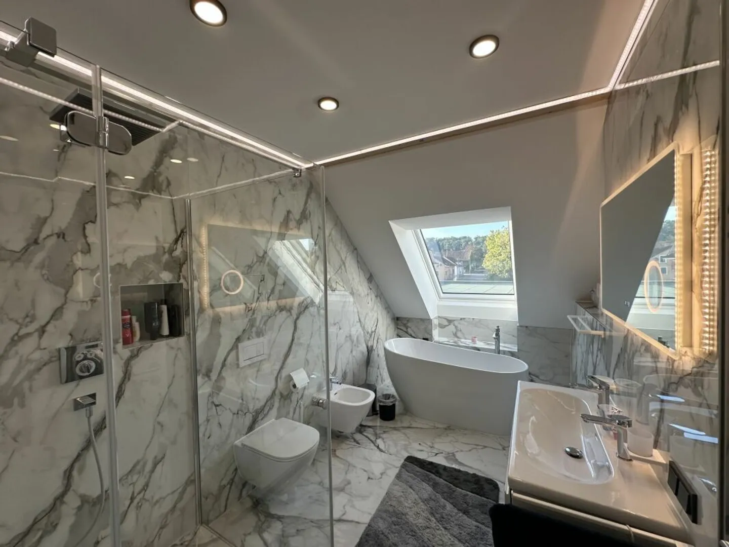 Appartamento in affitto - Foto 4 di 29