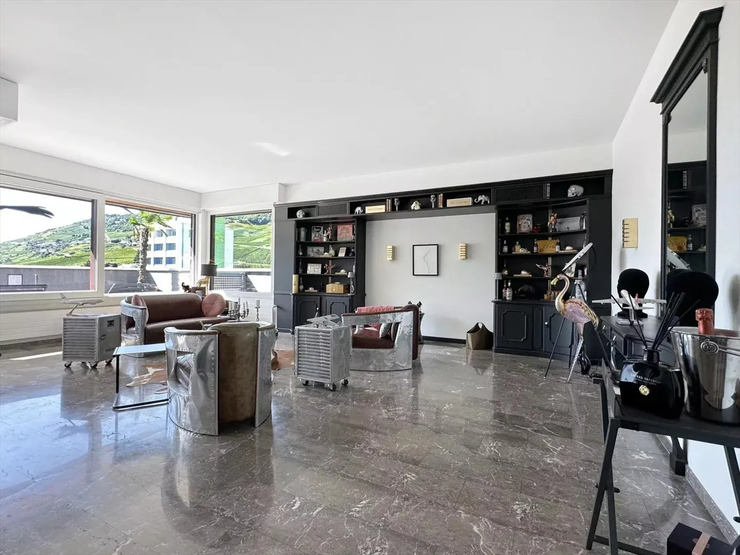 Prächtiges und prachtvolles Penthouse, ideal gelegen - Foto 1 von 10