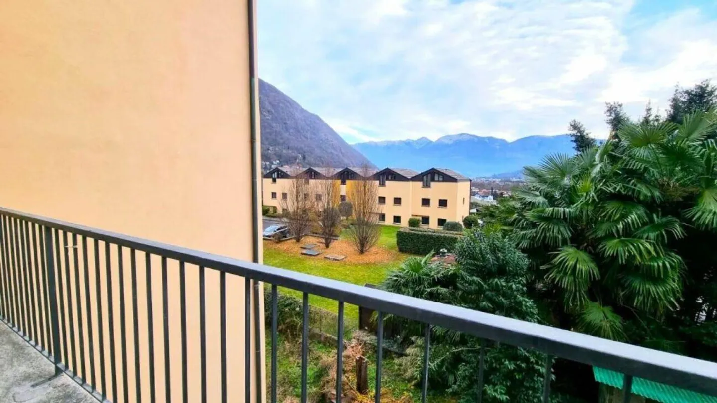 Splendide 3.5 pièces au 2ème étage au cœur de Tegna - Photo 3 sur 11