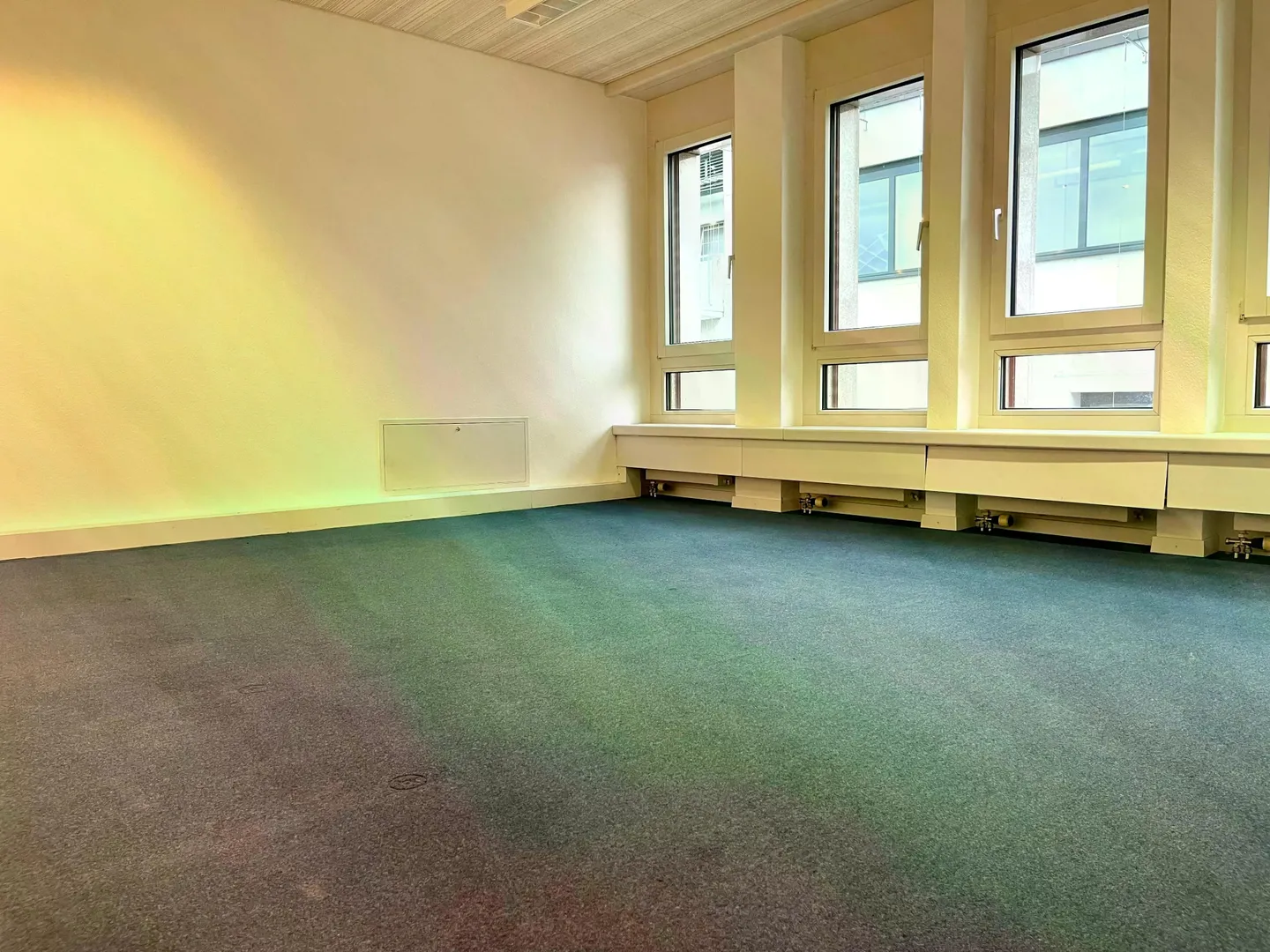 212 m² office space with window front for rent in Aarau - Photo 6 of 11