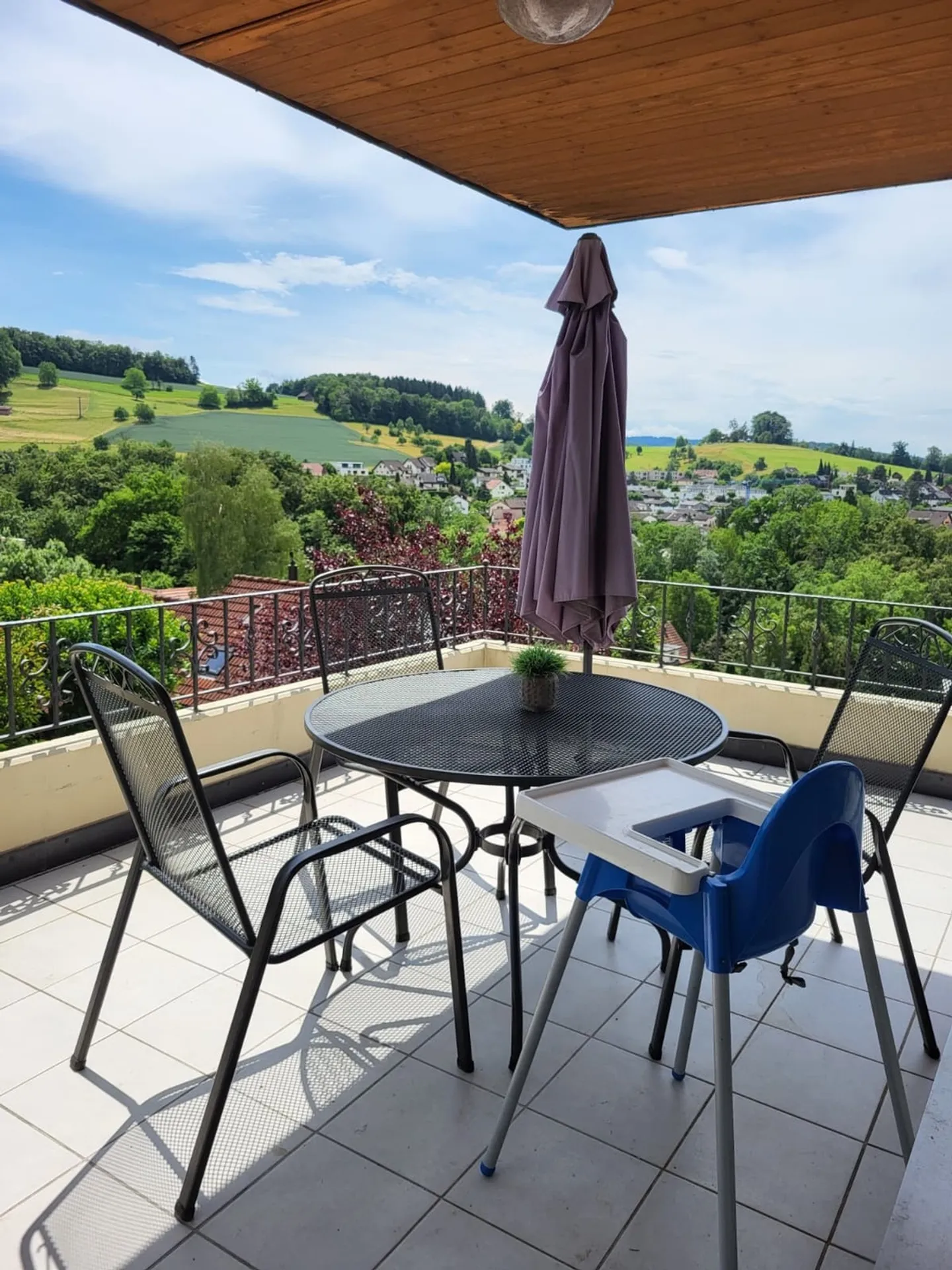 Exclusive Family Home with Views - Photo 9 of 10