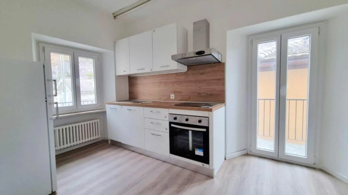 Splendide 3.5 pièces au 2ème étage au cœur de Tegna - Photo 7 sur 11