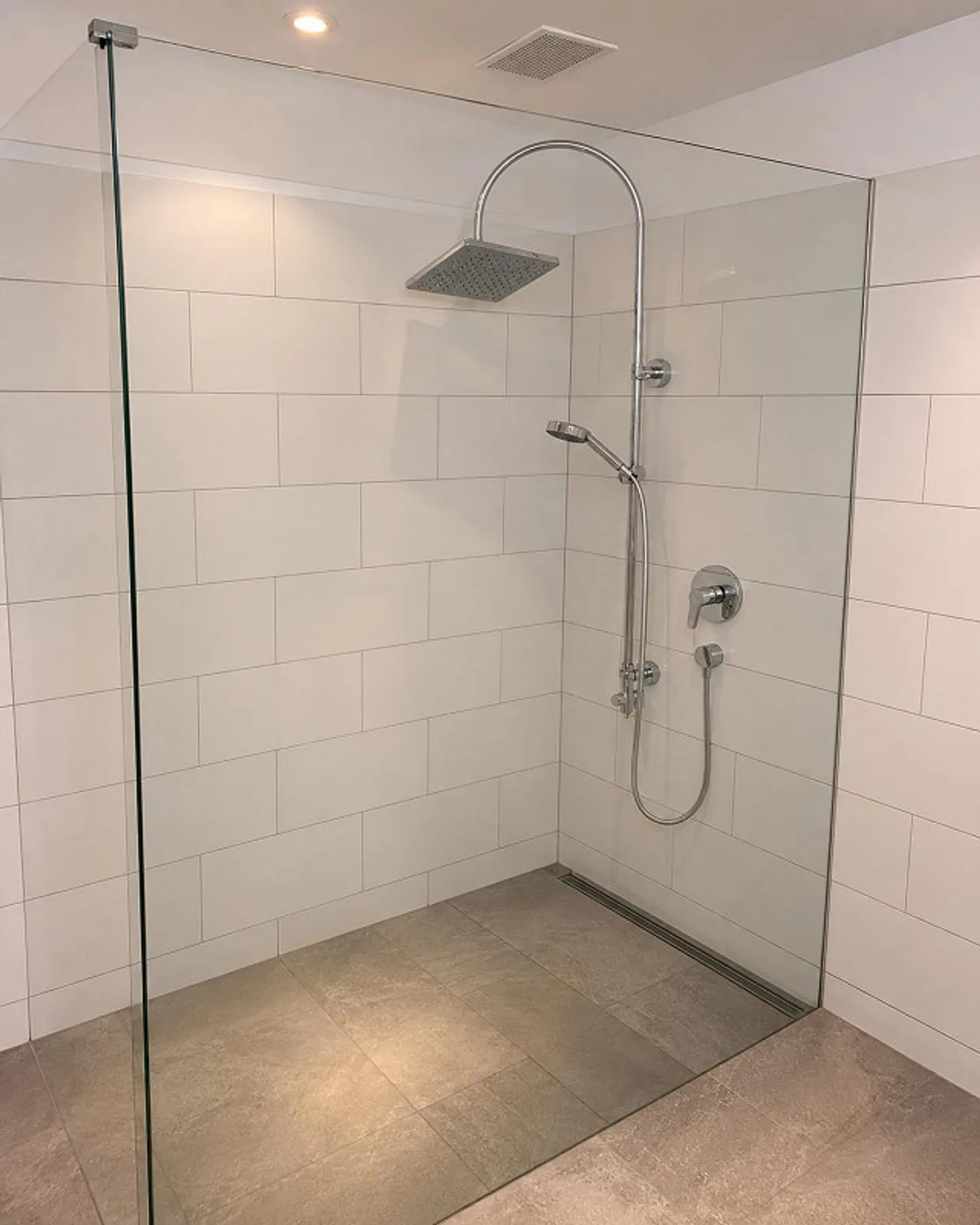 Grosse 4.5 Zimmer Maisonette-Wohnung Nachmieter gesucht - Photo 7 sur 15