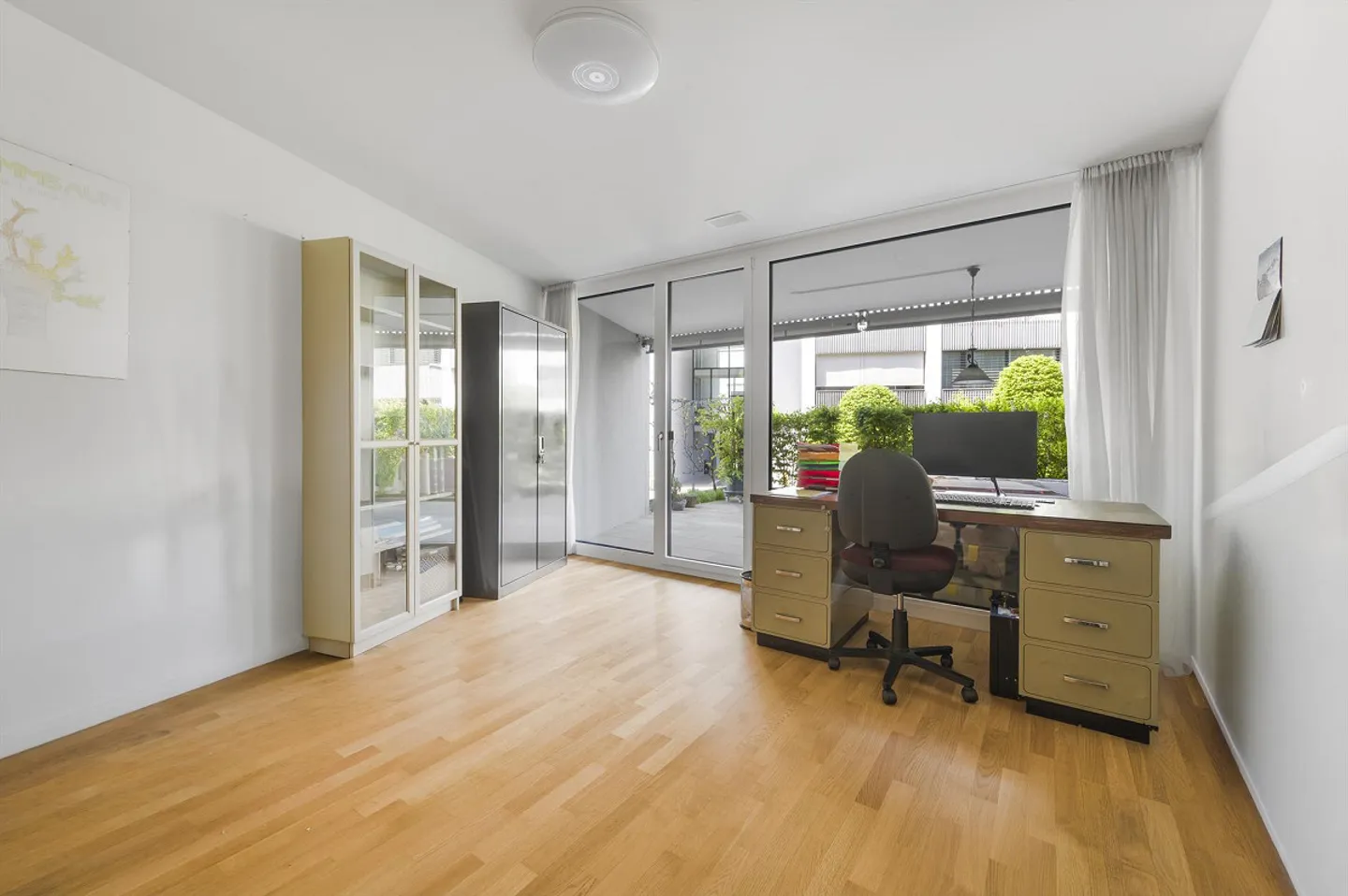 Modern 4.5-room ground floor apartment - Photo 7 of 11