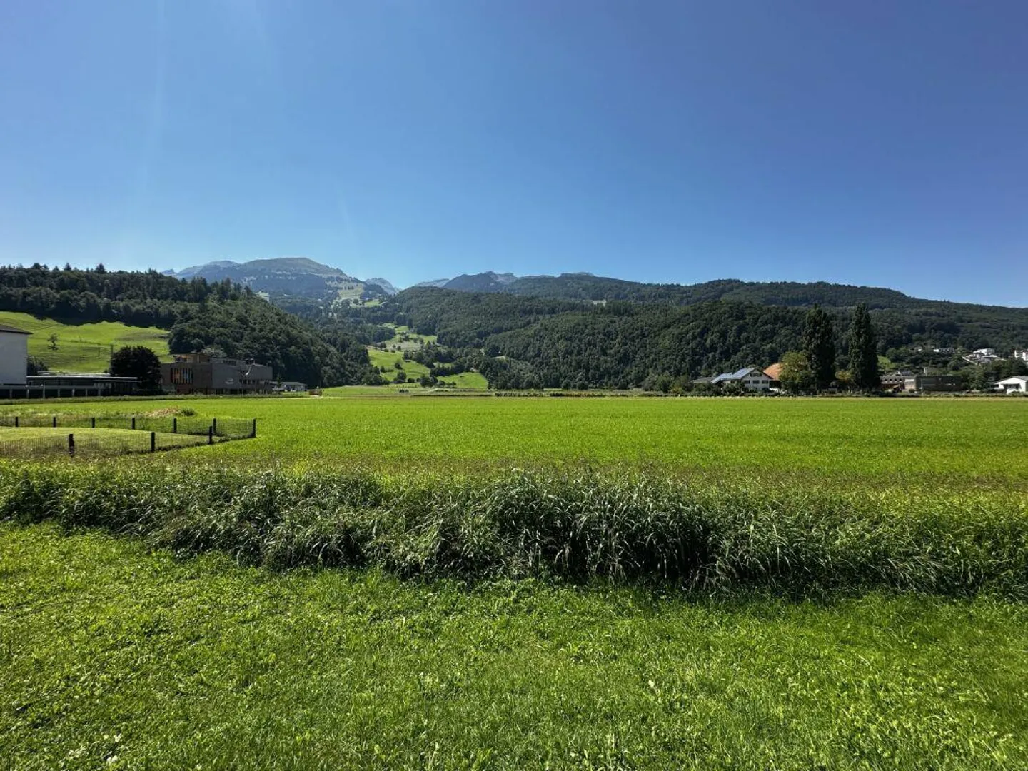 3½-Zimmer-Gartenwohnung an ruhiger Lage - Foto 1 von 7