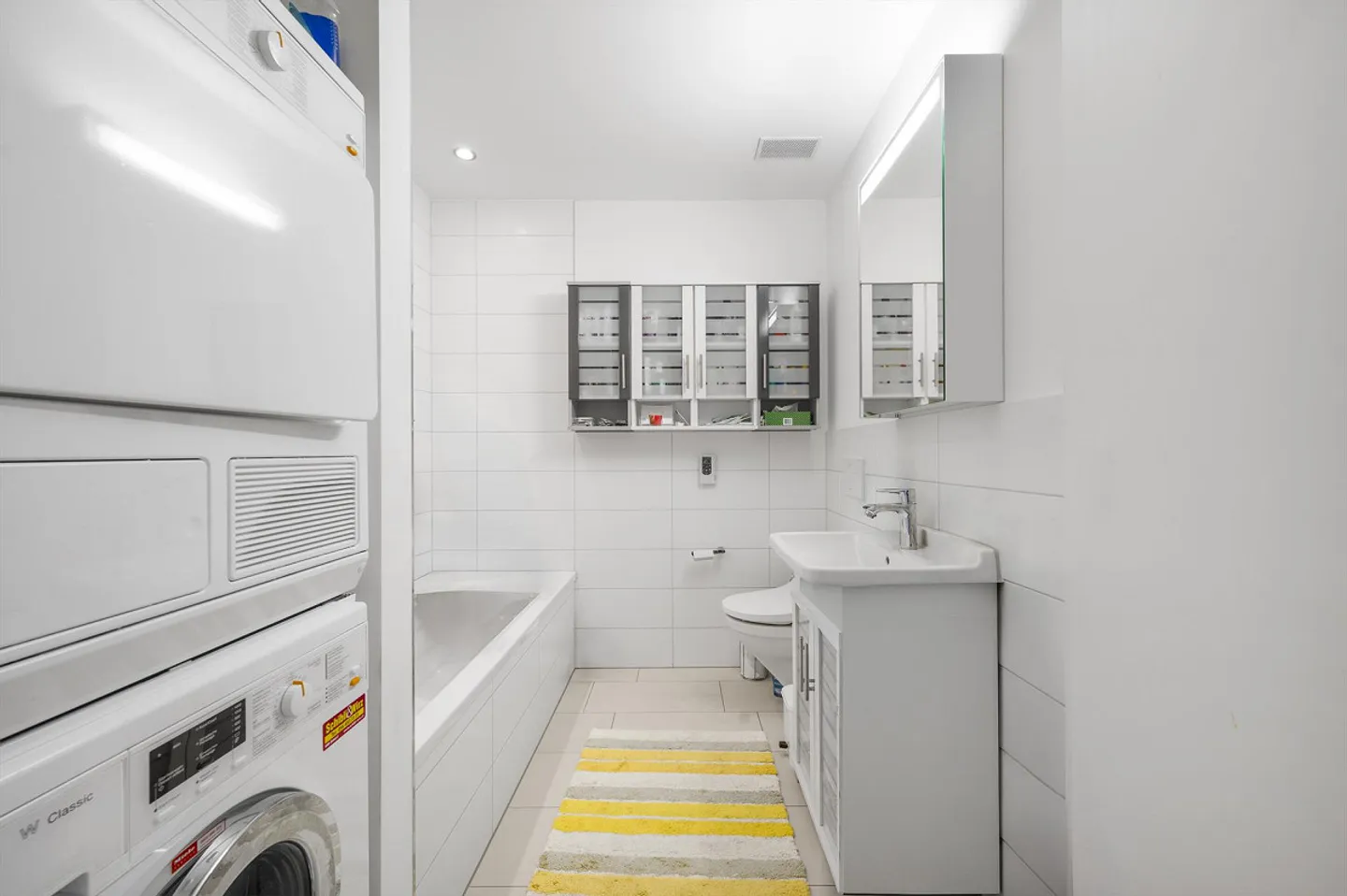 Modern 4.5-room ground floor apartment - Photo 10 of 11