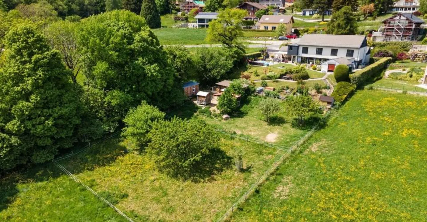 Villa con vista sul lago e sulle Alpi - Foto 1 di 12