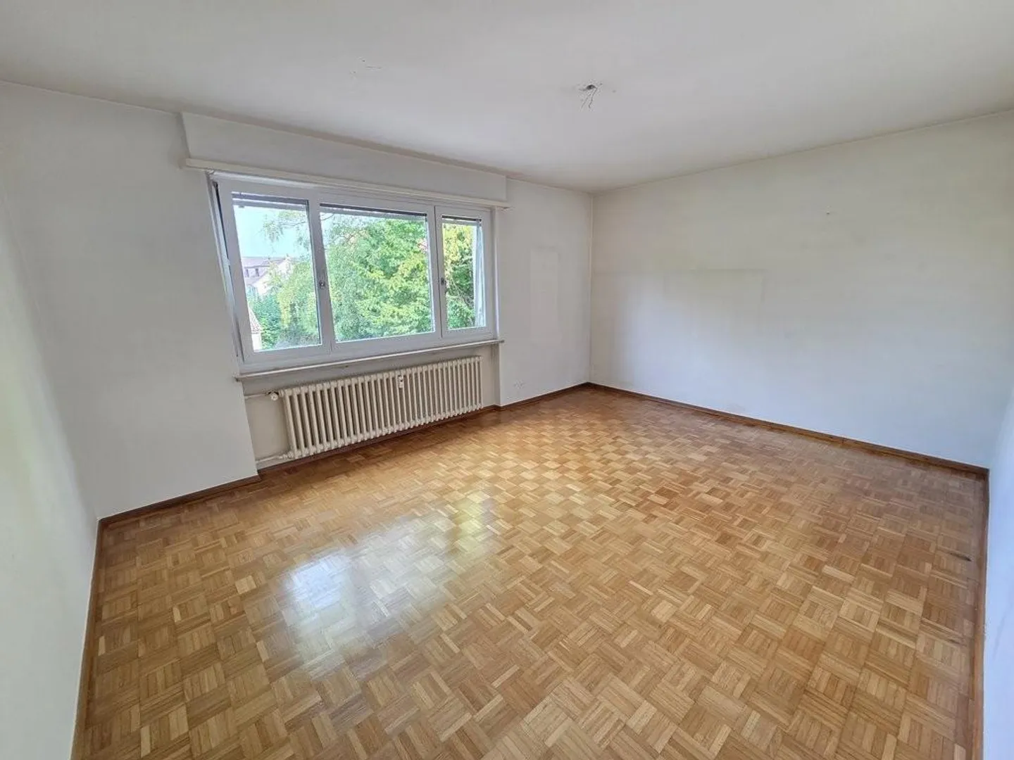 Appartement attrayant et petit avec balcon à Arlesheim - Photo 4 sur 9