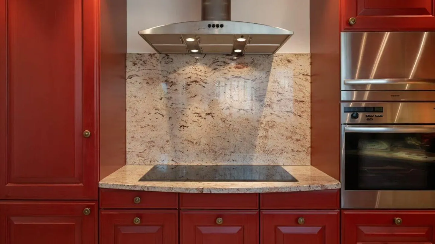 Stunning two-family house with pool - Sementina - Photo 19 of 28