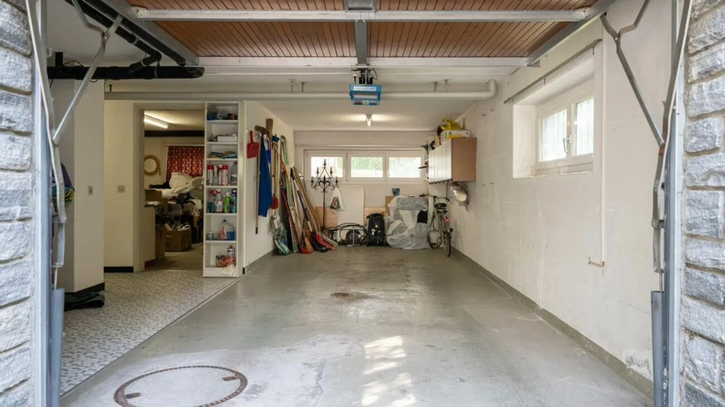 Stunning two-family house with pool - Sementina - Photo 26 of 28