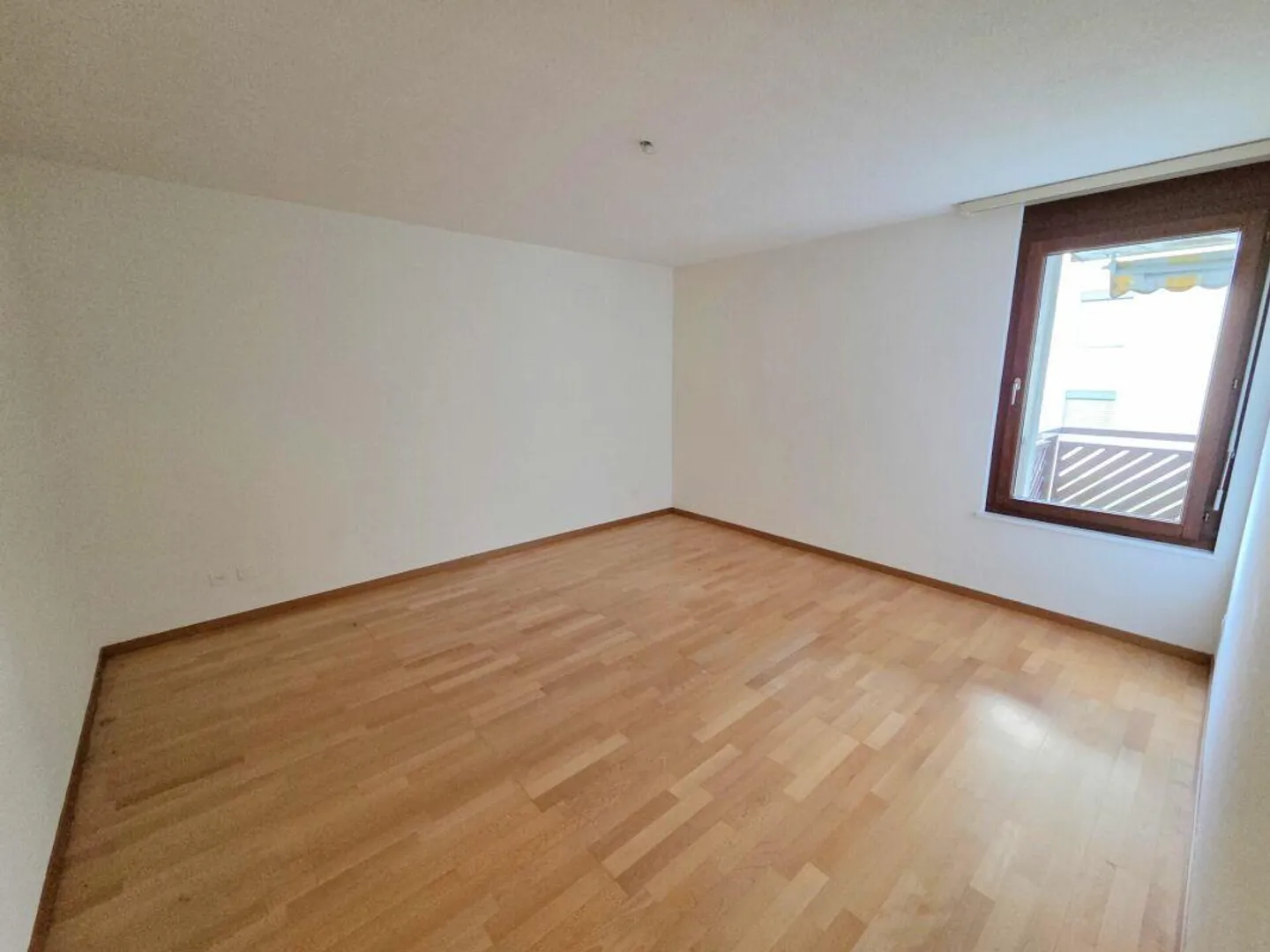 Luminoso appartamento di 2½ stanze a Buchrain - Foto 2 di 6