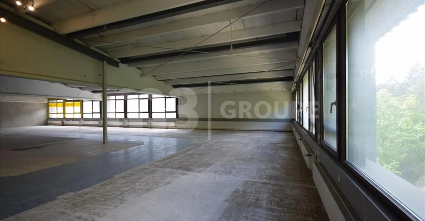 Spazio ufficio in affitto - Foto 2 di 8