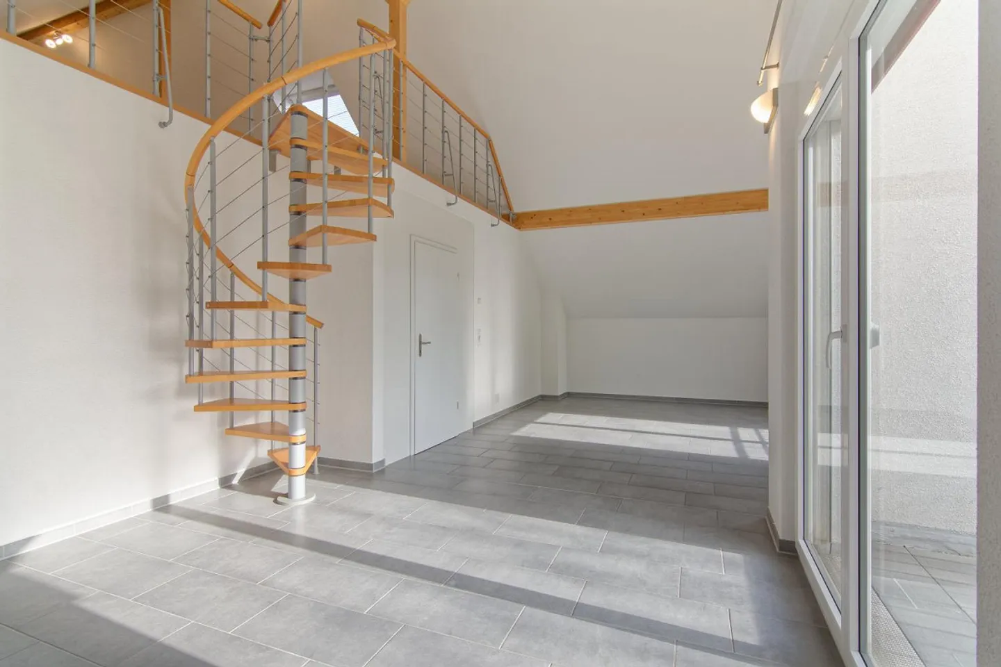 (Demnächst im Verkauf) Freist. 7.5-Zi.-EFH mit Wintergarten - Foto 7 von 7