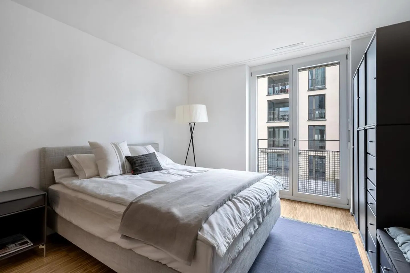 Stylische Wohnung im Aeschbach - Foto 3 von 7