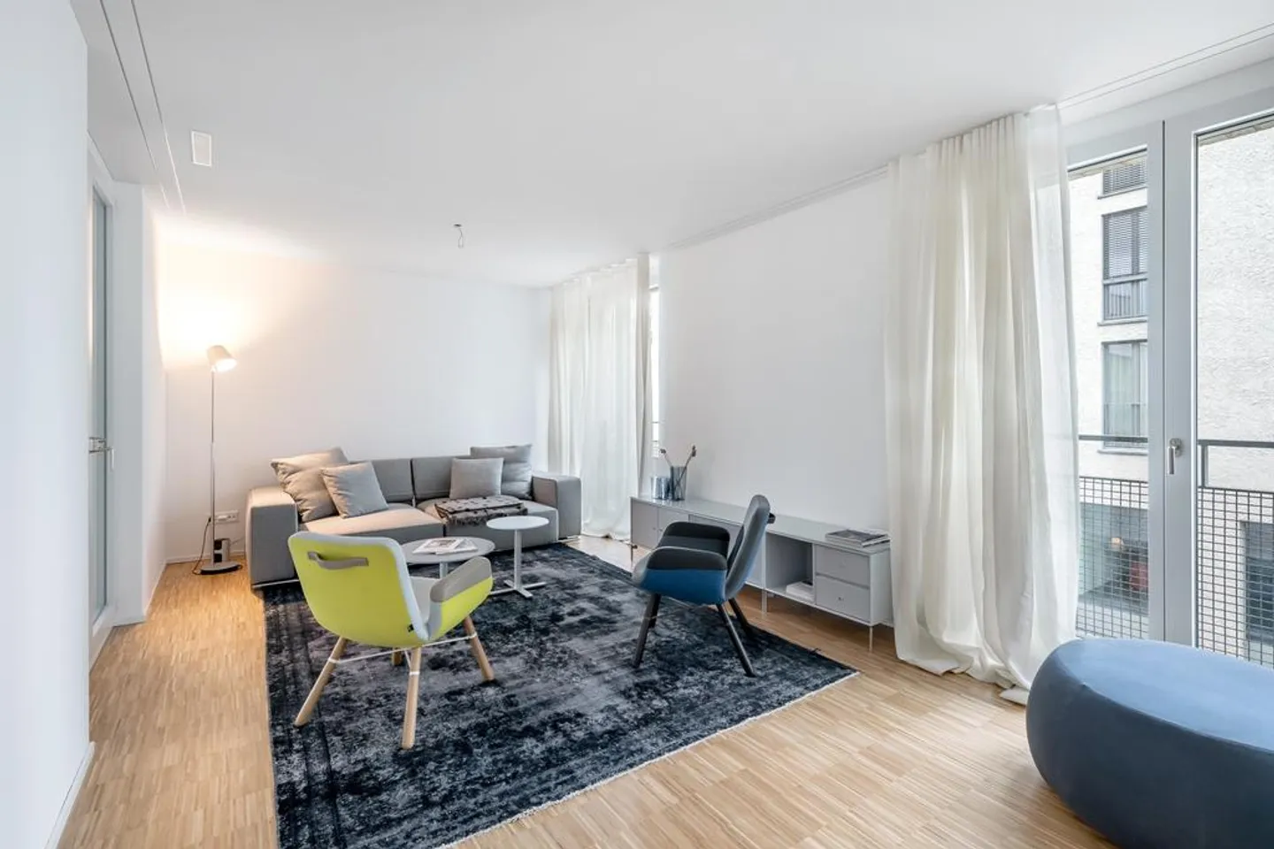 Stylische Wohnung im Aeschbach - Foto 1 von 7