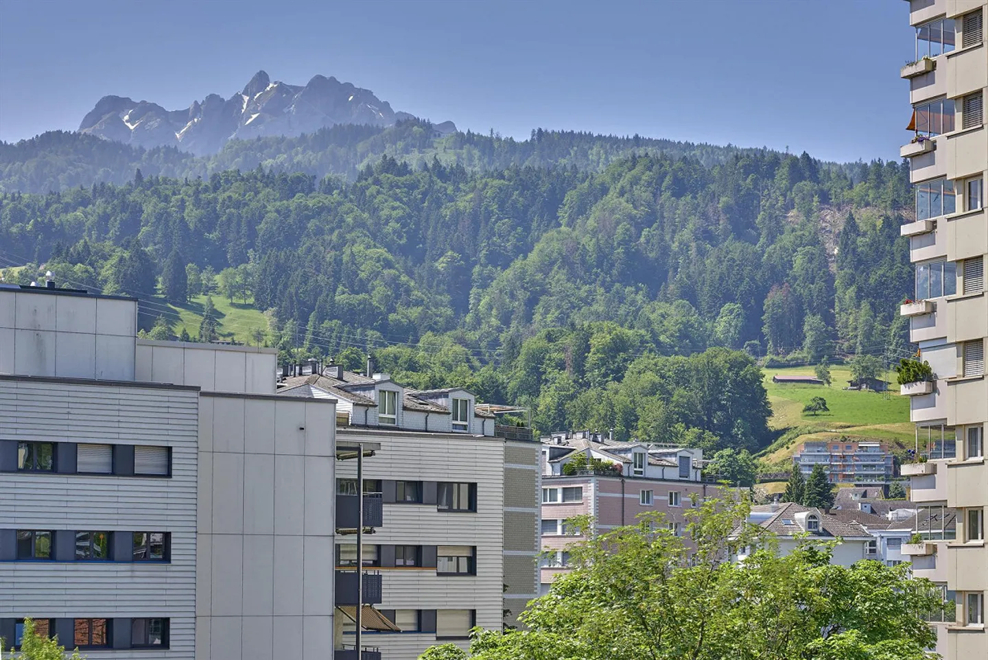 2.5 Zimmerwohnung in Kriens - Foto 2 von 7