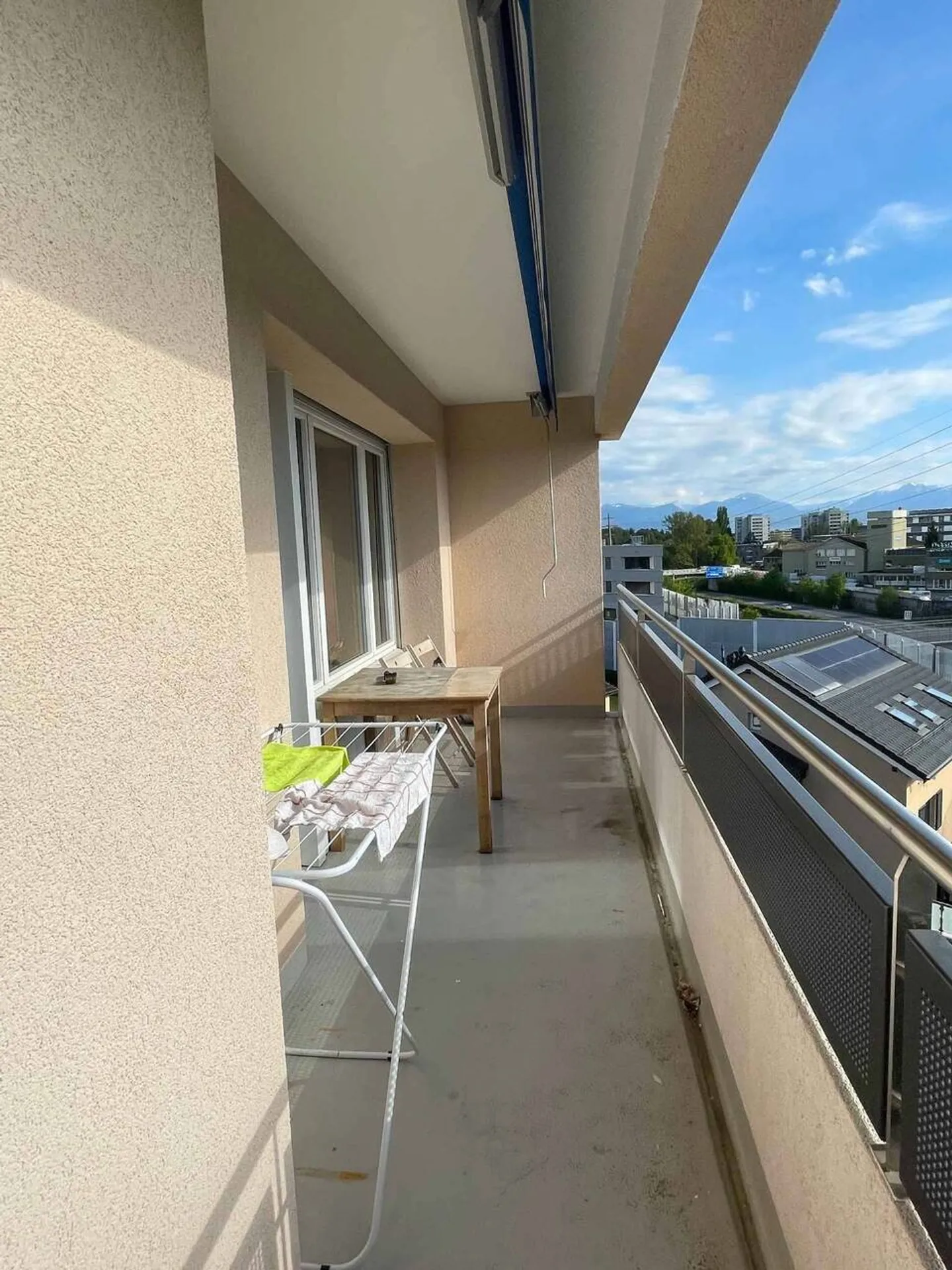 Beautiful 3.5 room apartment on the 4th floor - CHAVANNES-RENENS - Photo 10 of 10