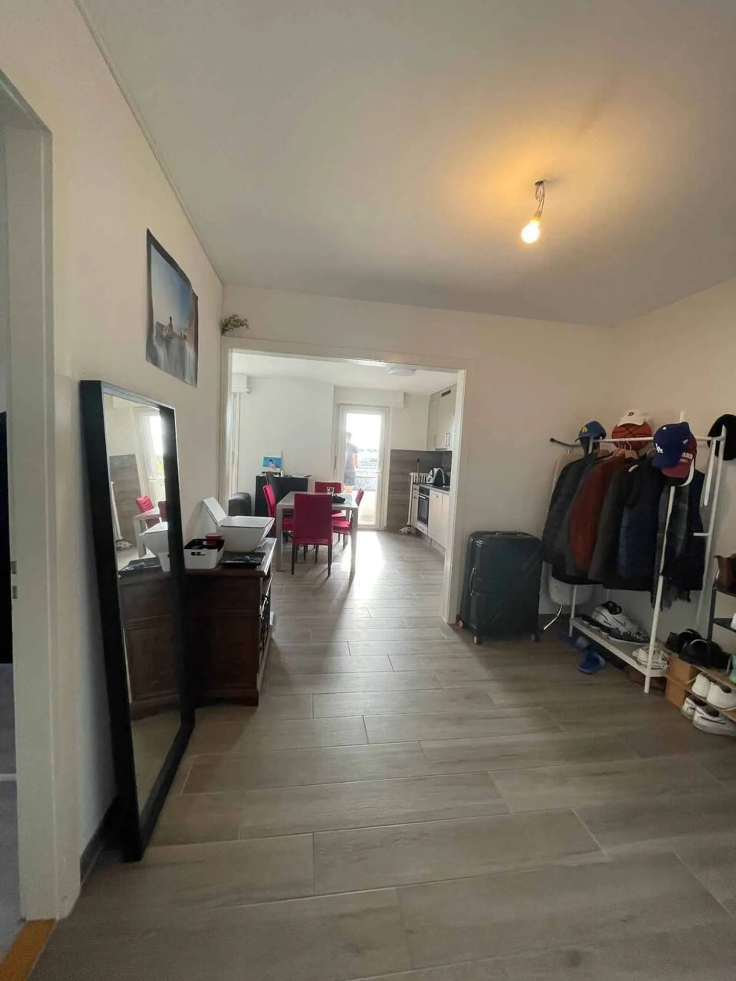 Beautiful 3.5 room apartment on the 4th floor - CHAVANNES-RENENS - Photo 5 of 10