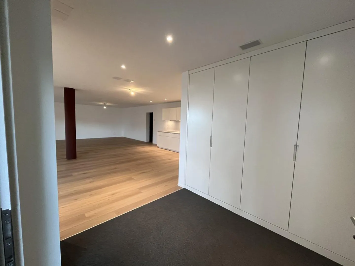 Atelier/Bureau Cool à Louer à Stetten - Photo 4 sur 11