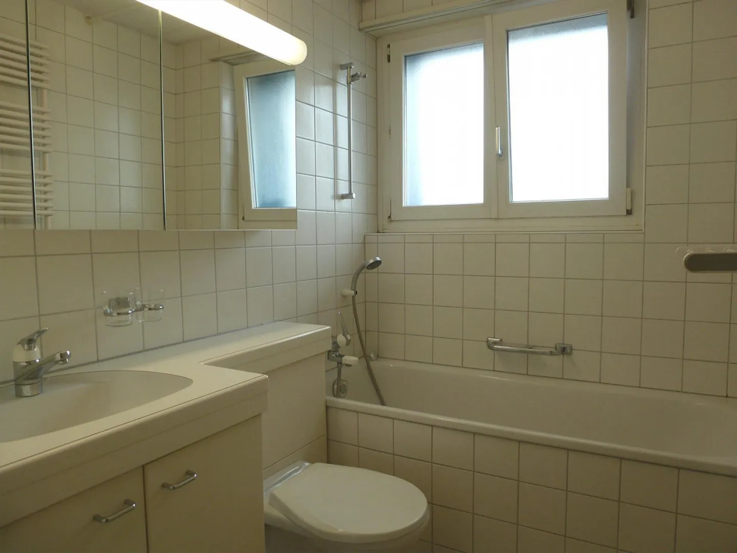 Spacieux et directement à la gare - Photo 3 sur 5