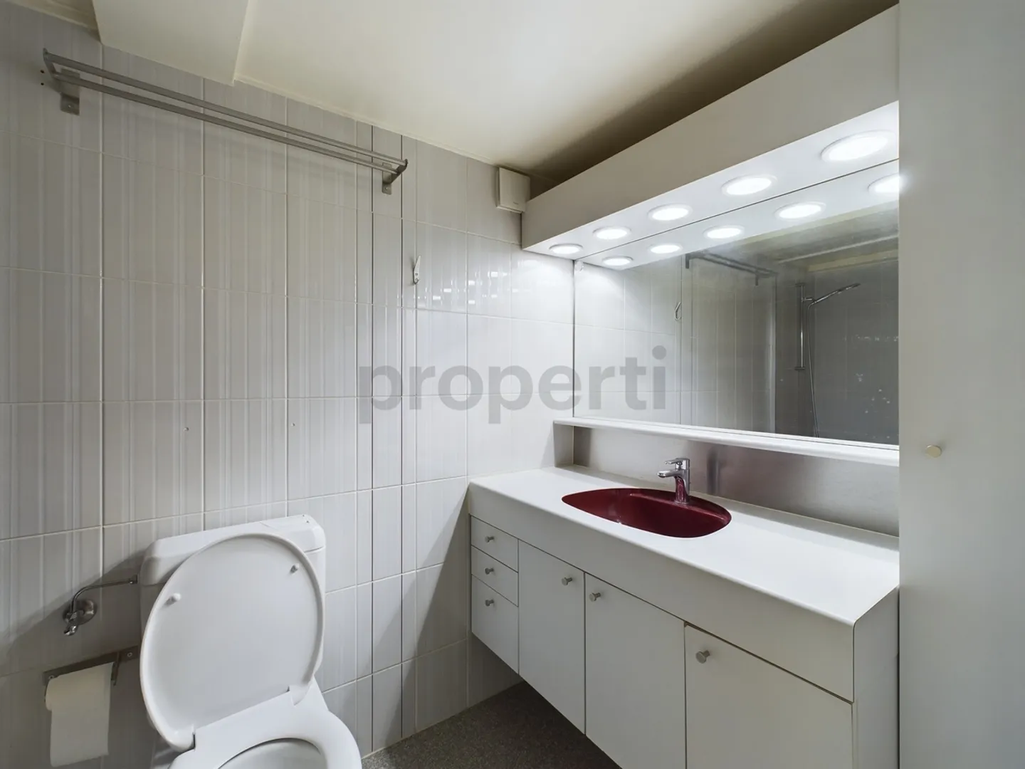 Charming Triplex in the Old Town of La Neuveville - Photo 8 of 12