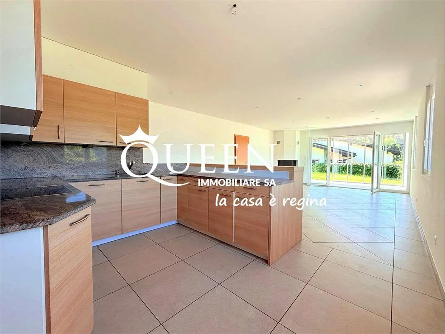 Villa mit Seeblick in Carabietta - Foto 8 von 13