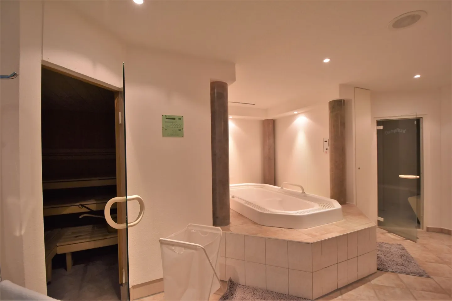 Ampie strutture commerciali a Leukerbad - Foto 10 di 14