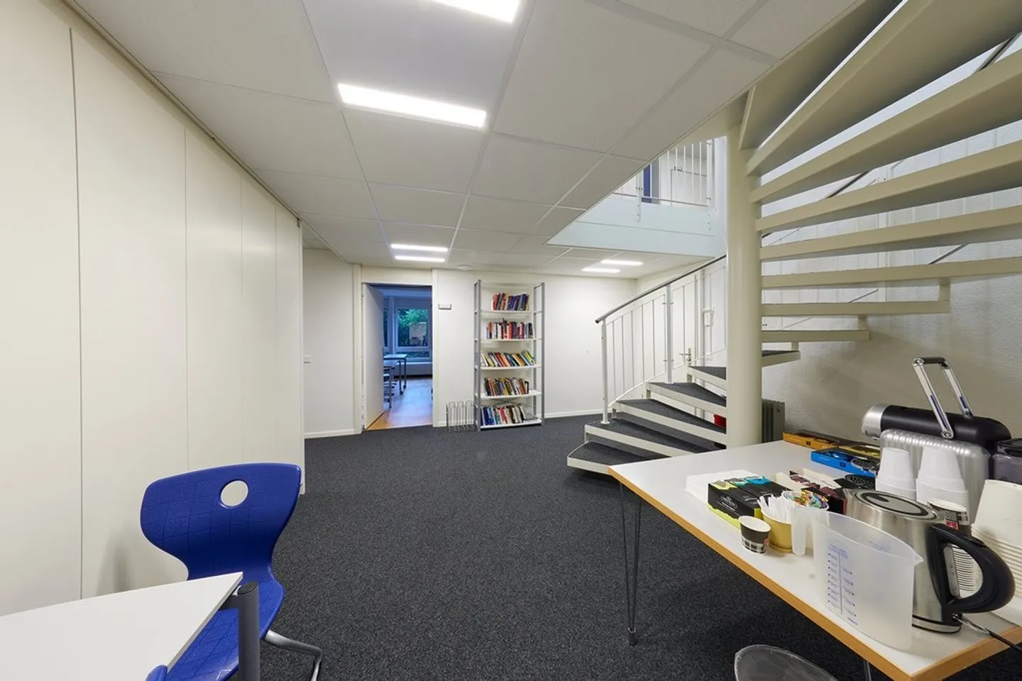 Espace de bureau à louer ! - Photo 8 sur 8