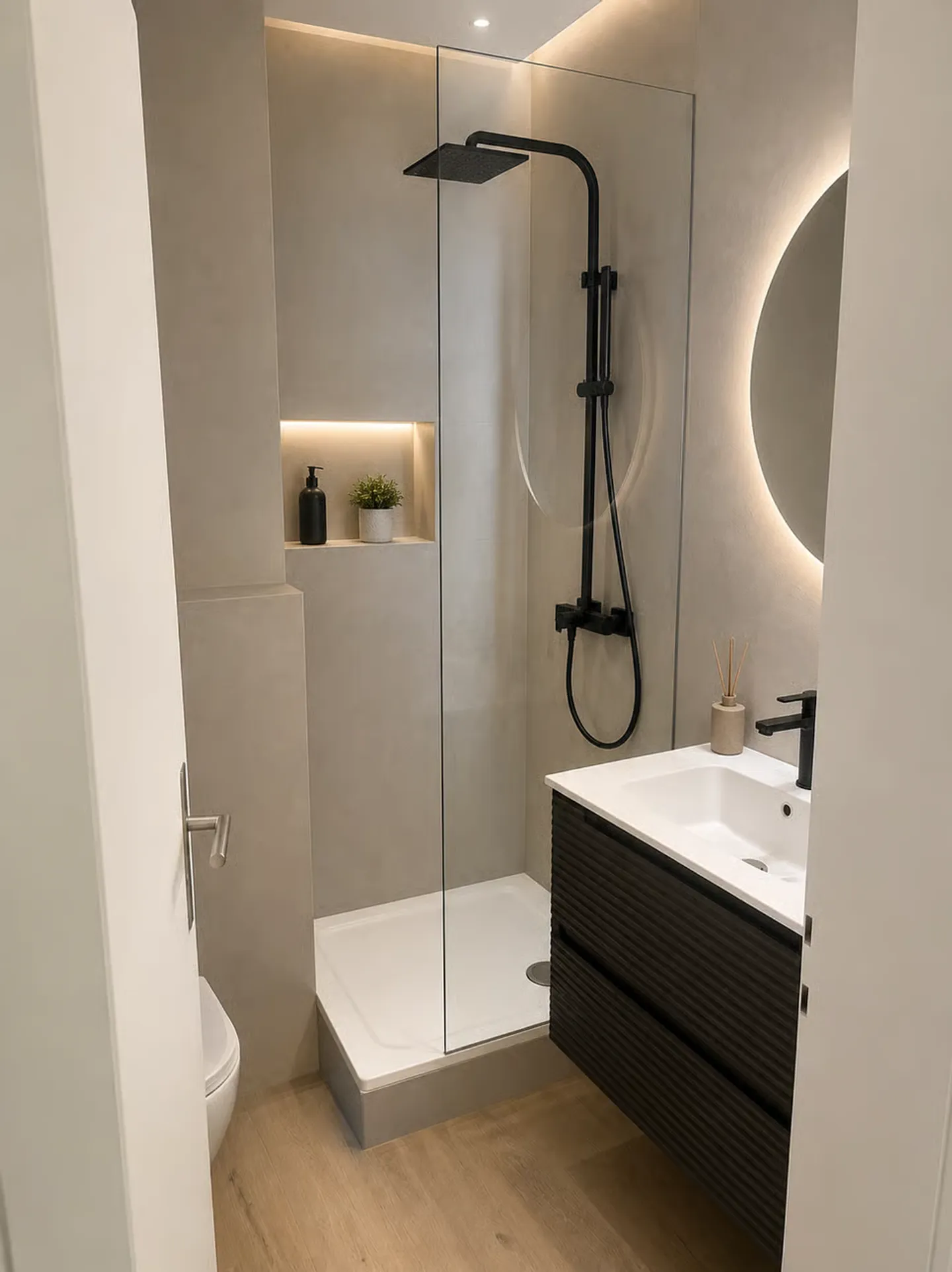 In affitto - Splendido appartamento di 2,5 locali completamente ristrutturato nel cuore di Friburgo - Foto 5 di 7