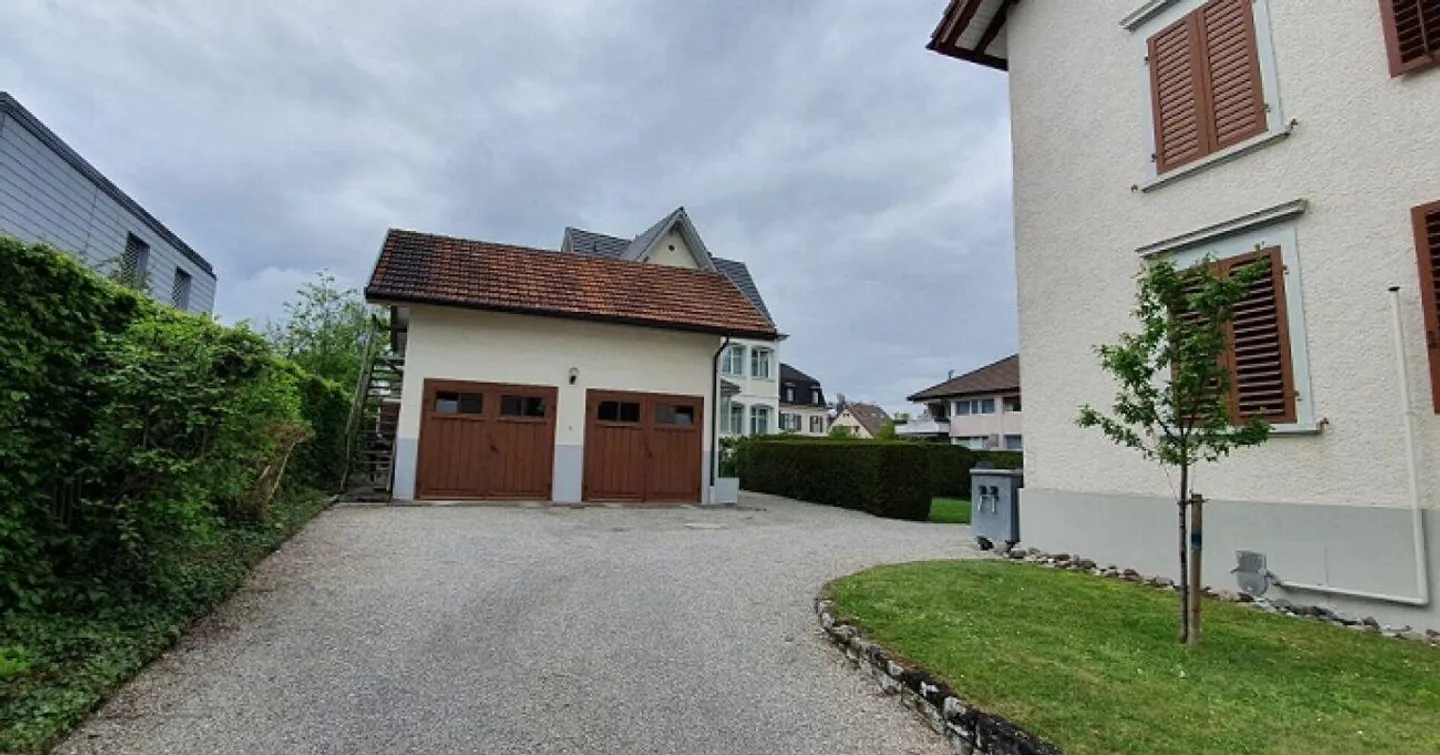 Single garage for rent - Photo 1 of 4