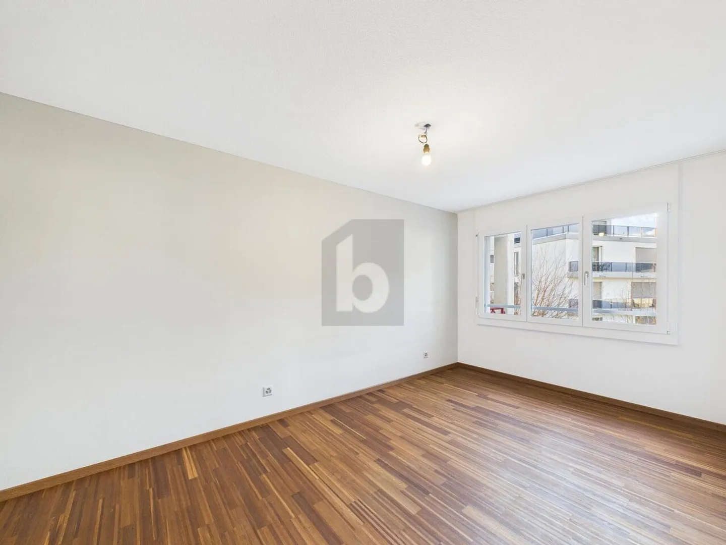 Appartamento in vendita - Foto 4 di 6