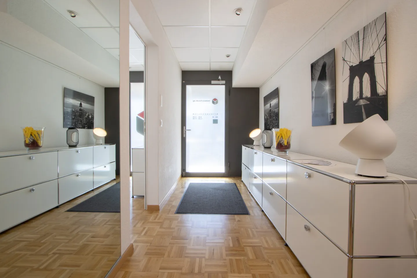 Spazio ufficio versatile ad Aarberg - Foto 8 di 18