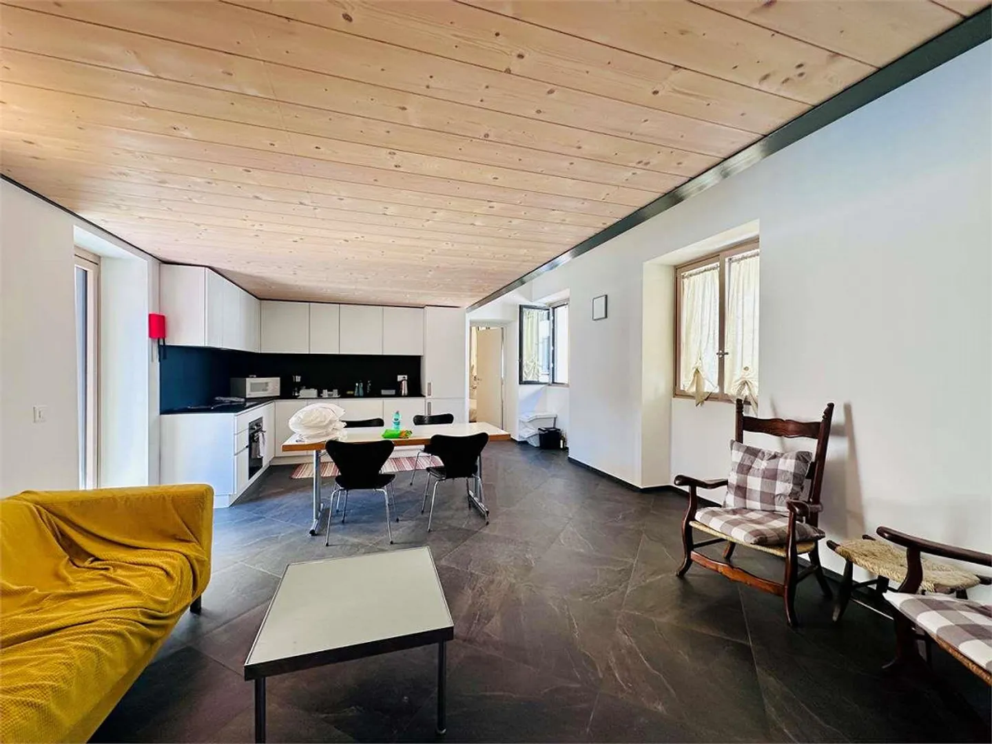 Riva S. Vitale ...two steps from the lake, modern 3.5-room duplex for sale - Photo 3 of 13