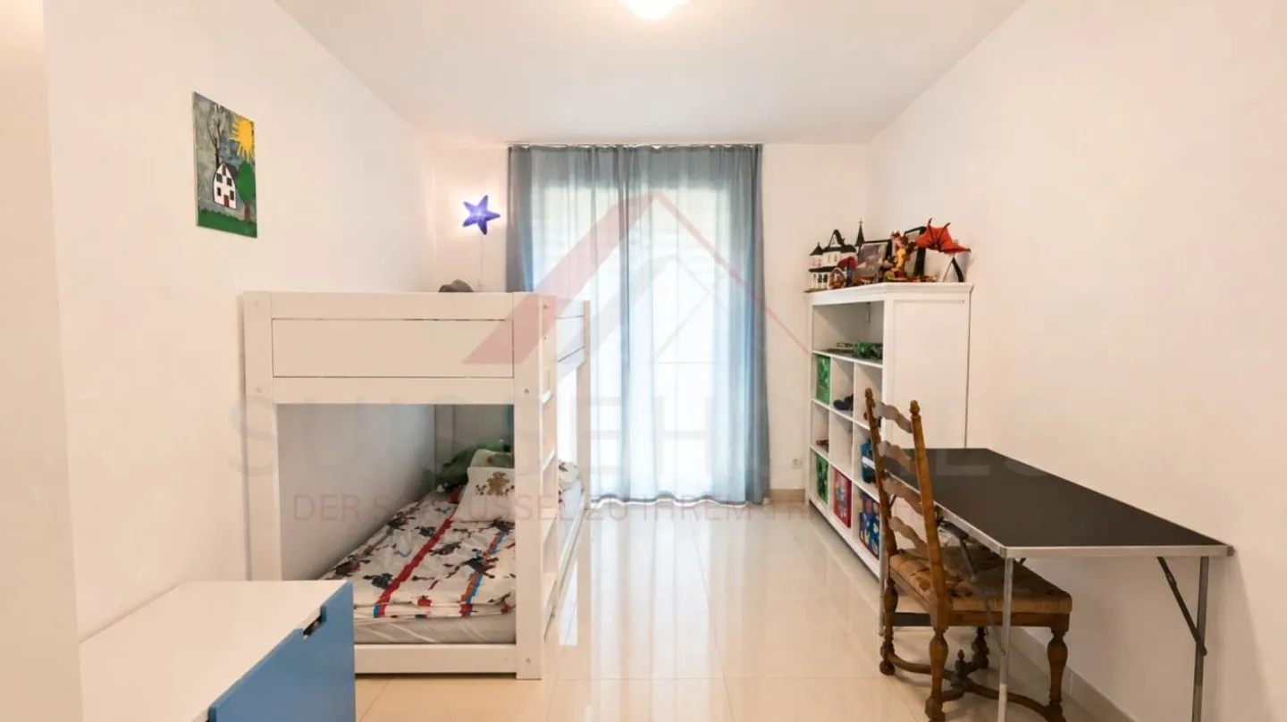 Geräumige Wohnung mit Balkonen - Foto 13 von 19