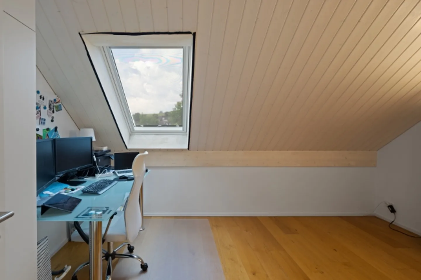 Elegant, grosszügig und neuwertig an zentraler Lage - Foto 9 von 13